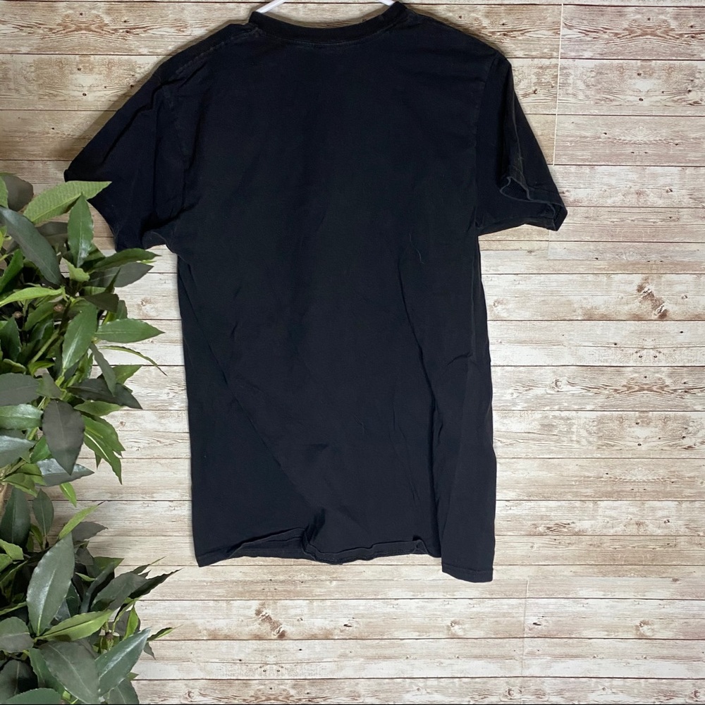 RodTees Graphic Tee - Picture 2 of 3